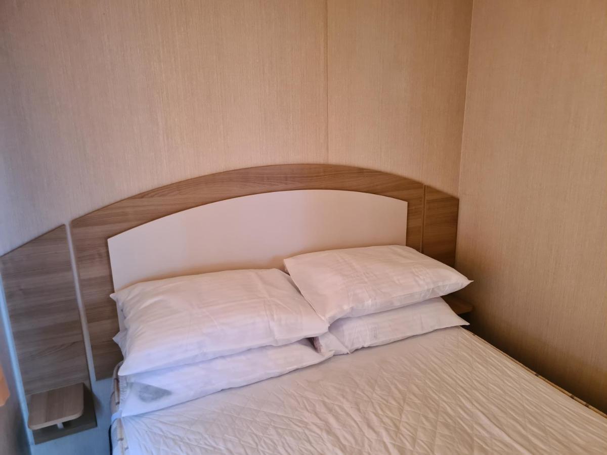 Appartement 8 Berth The Chase Ingoldmells Extérieur photo